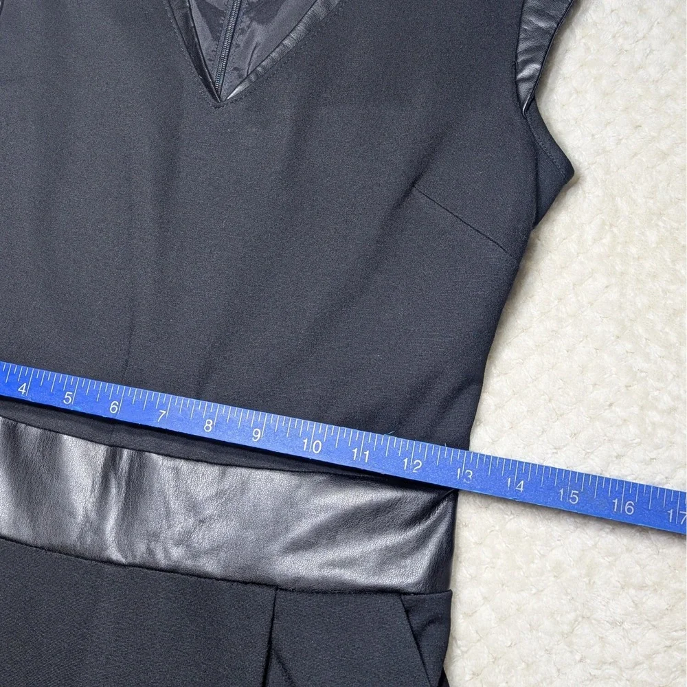 Trina Turk Black Faux Leather Trim Wide Leg Culotte Jumpsuit Size‎ 2